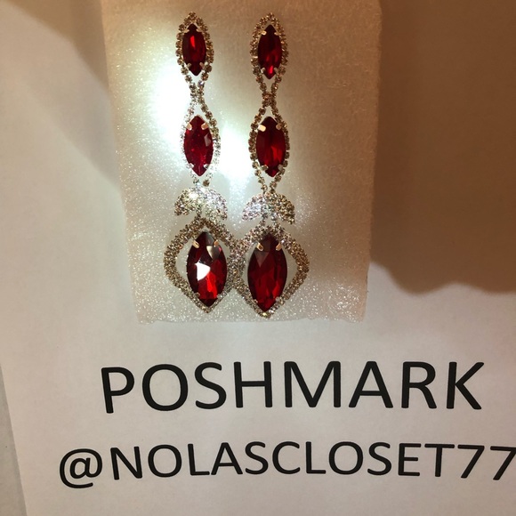 NWT Red Austrian Crystal Earrings in Silvertone - Picture 6 of 8
